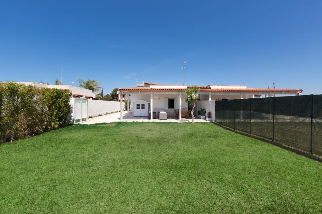 Villetta Milu' By Barbarhouse Porto Cesareo Exterior photo
